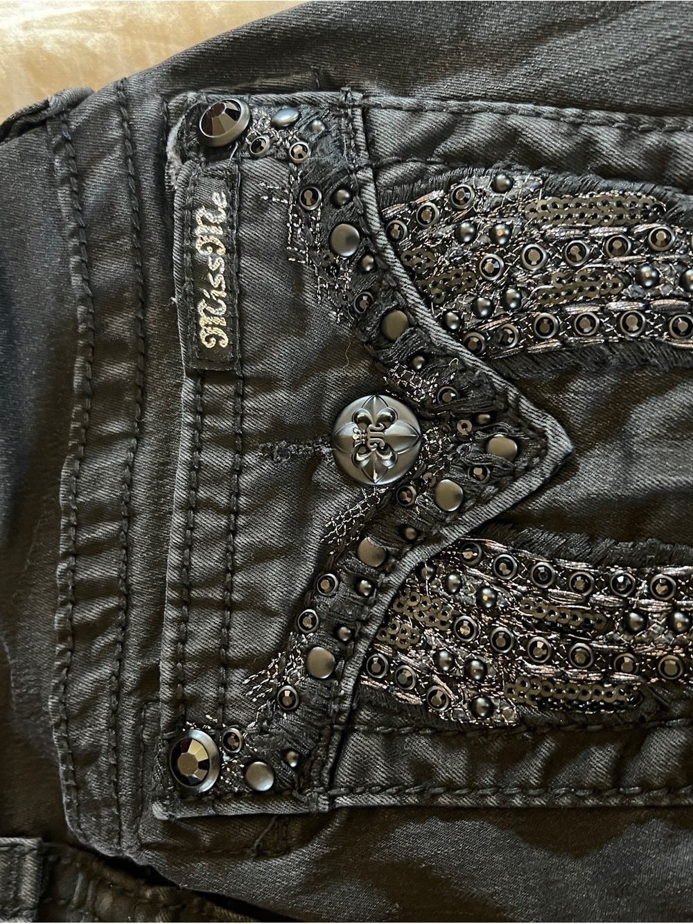 Miss Me Signature Skinny Jeans Black Studded Wing Pockets 27 Long Western Y2K - Picture 8 of 10